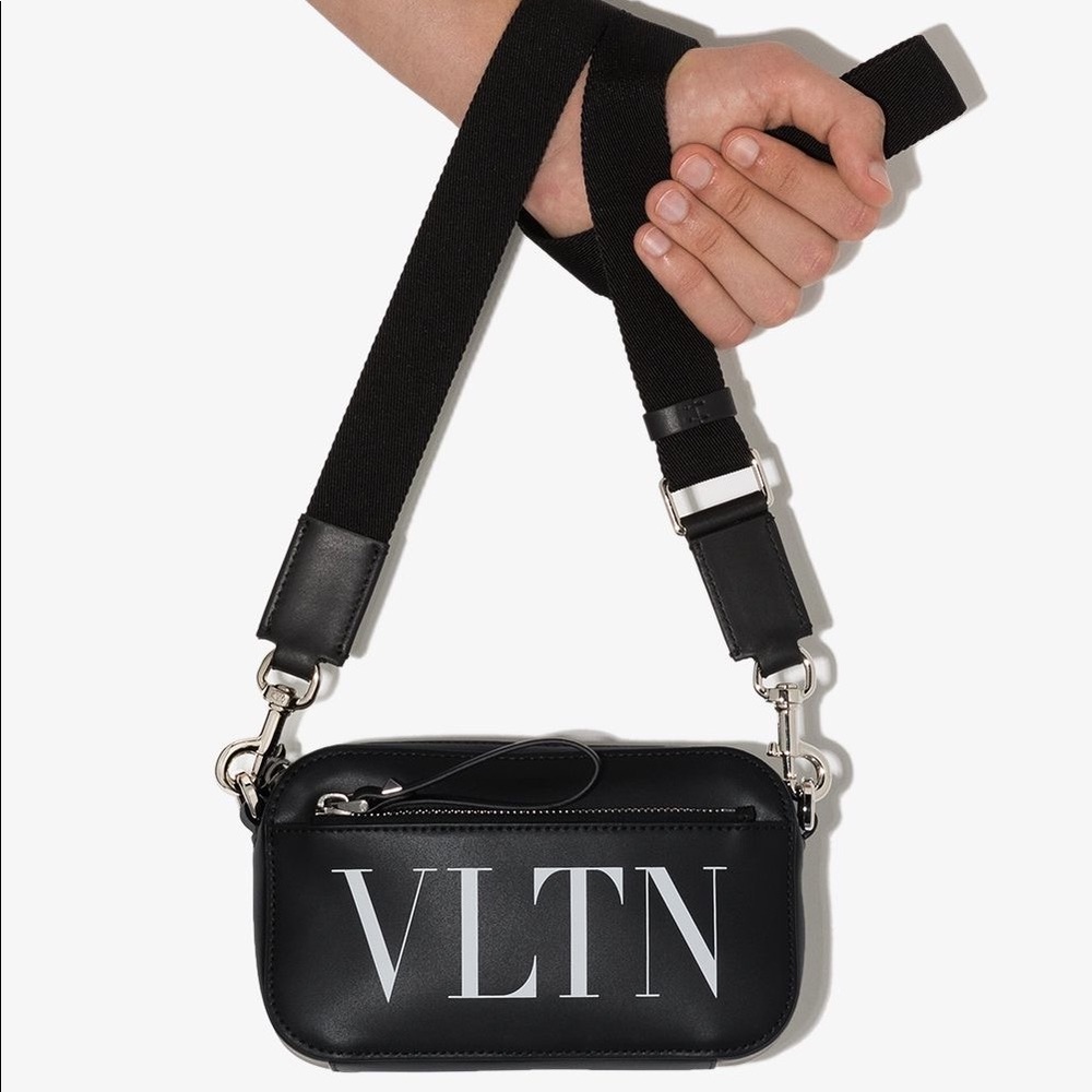 VALENTINO GARAVANI
Mini Bag leather messenger bag